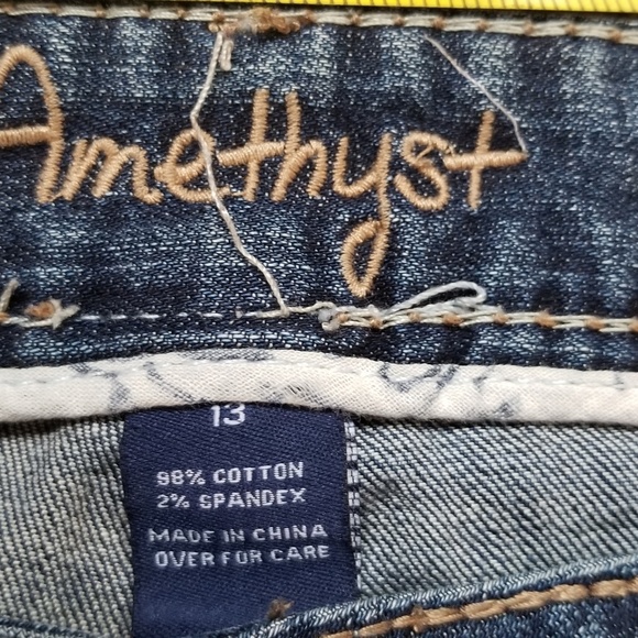 Jeans - Picture 2 of 8